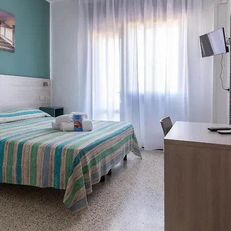 Hotel Laura *